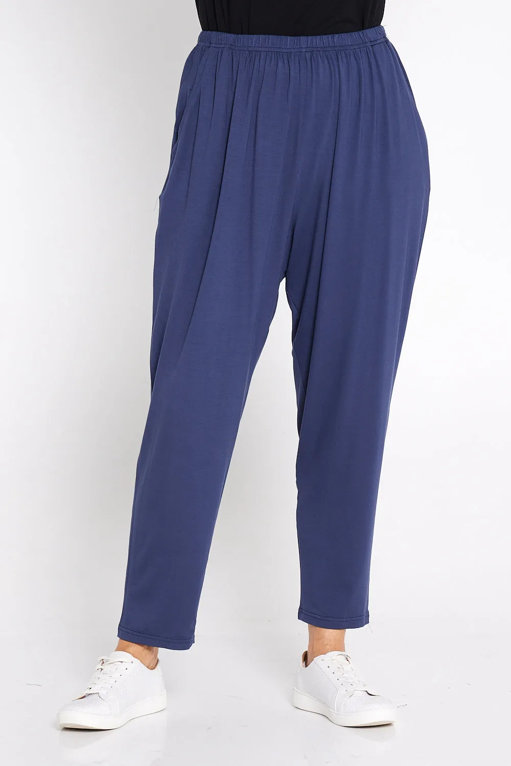 Amalie Bamboo Pants - Navy