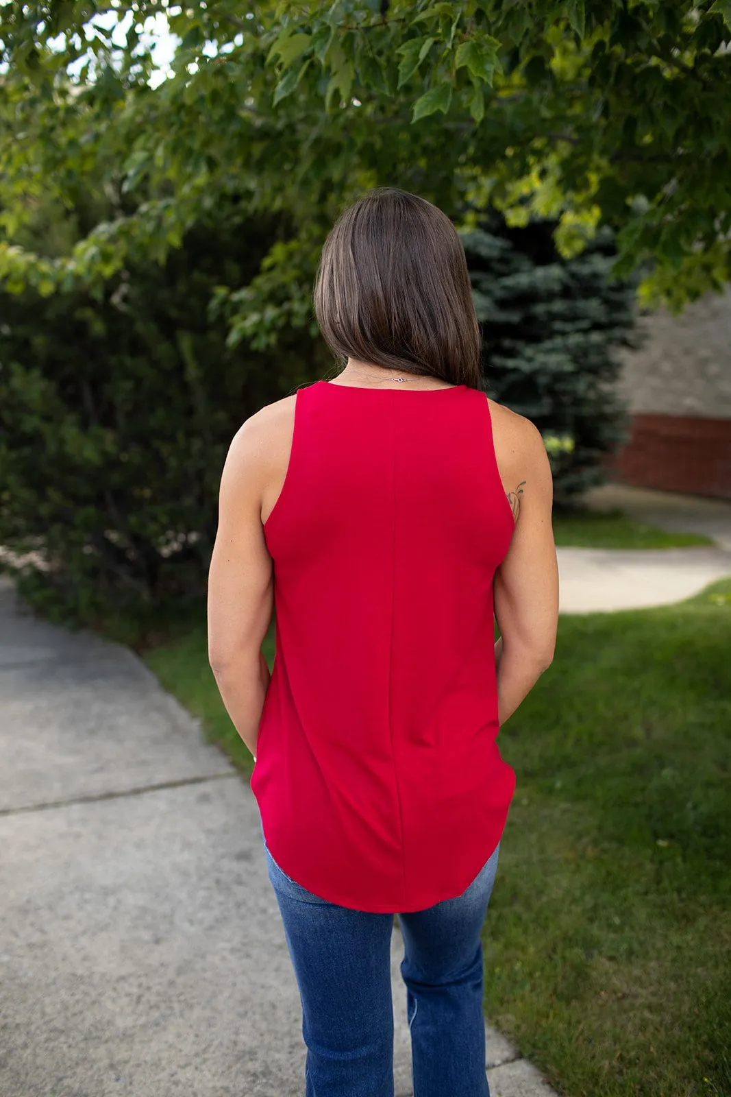 Burgundy Basic Scoop Tank (SM-3X)