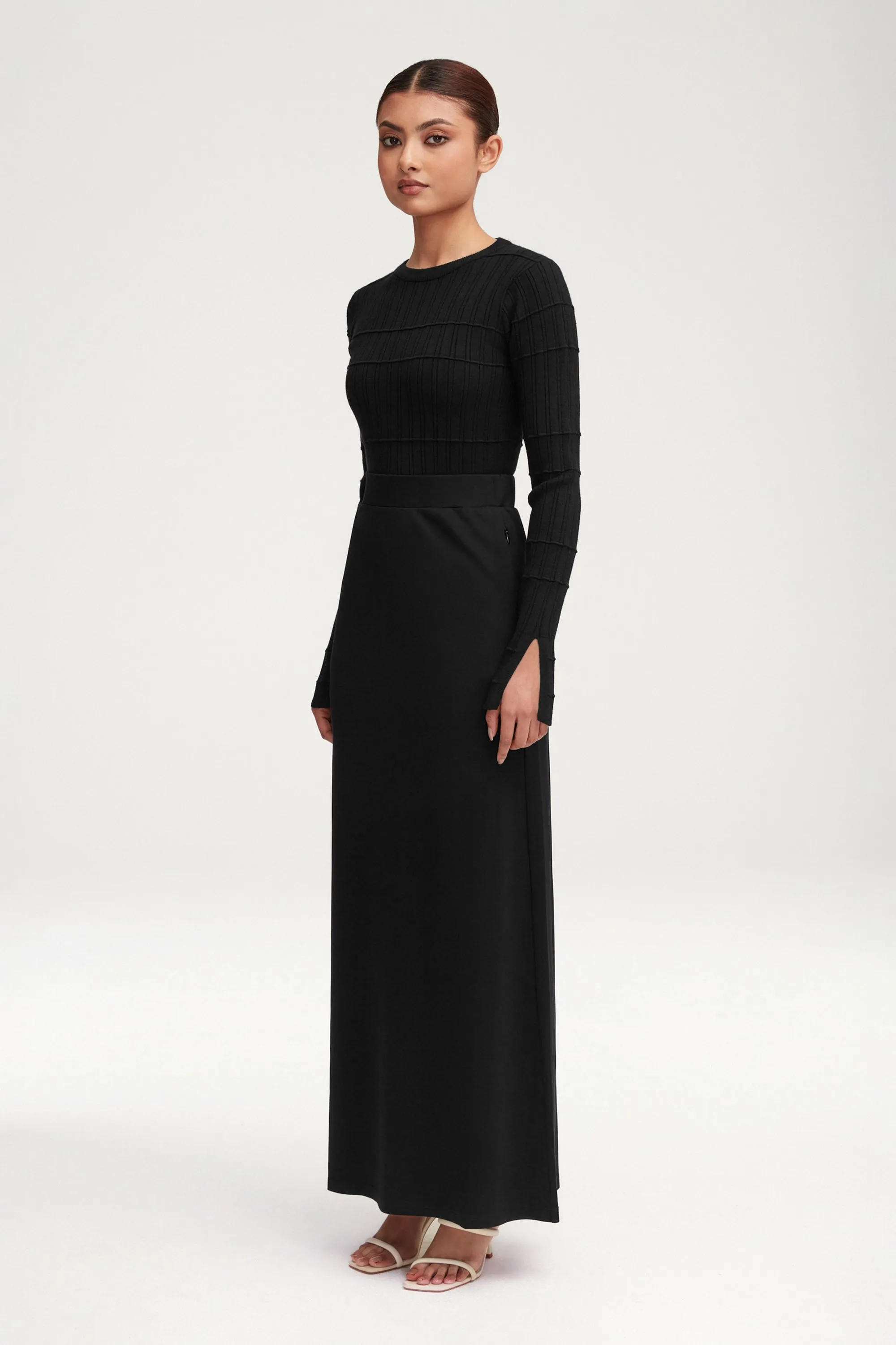 Essential Jersey Maxi Skirt - Black