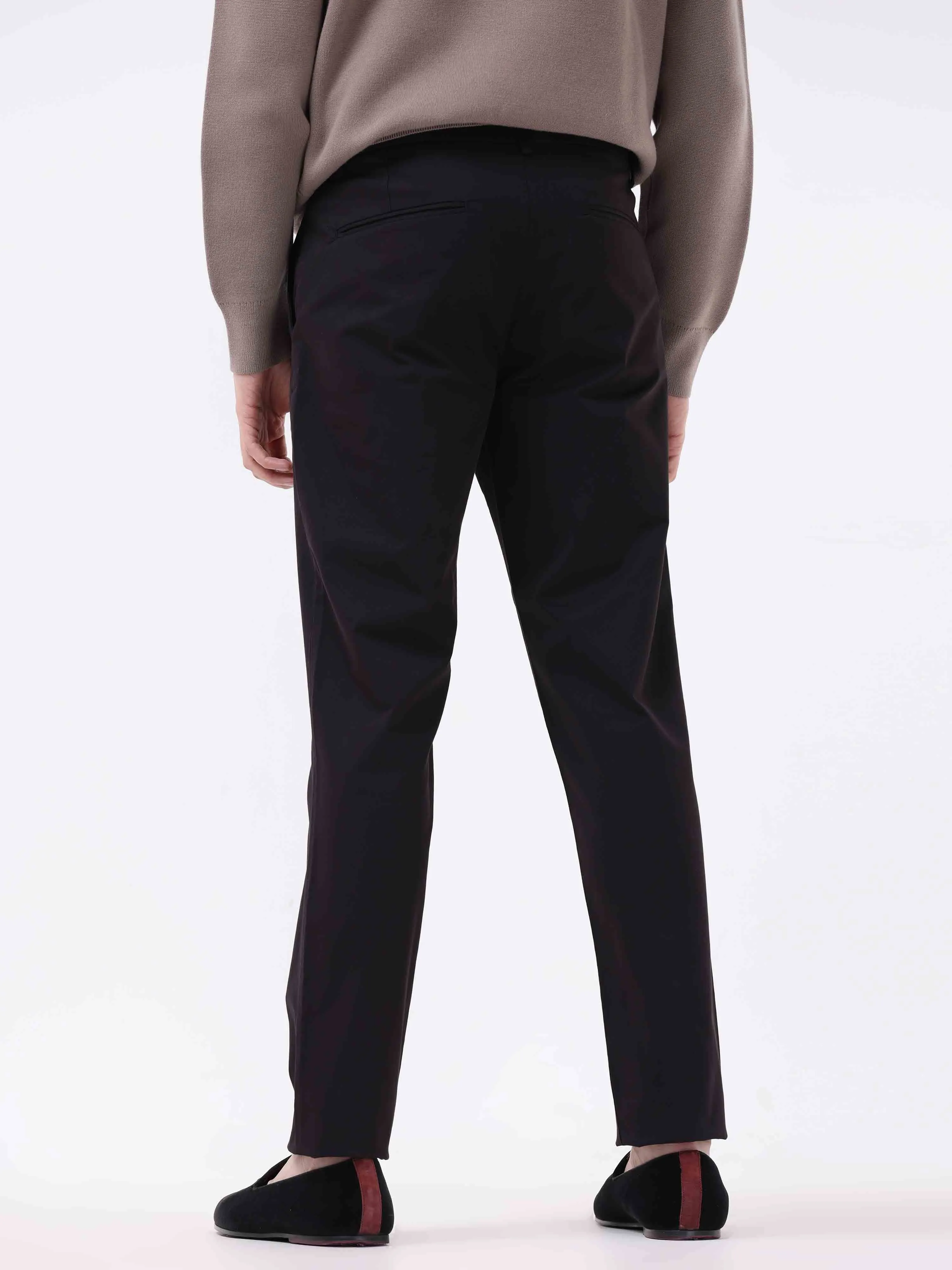 Essential Pleated Black Fine Twill Pant