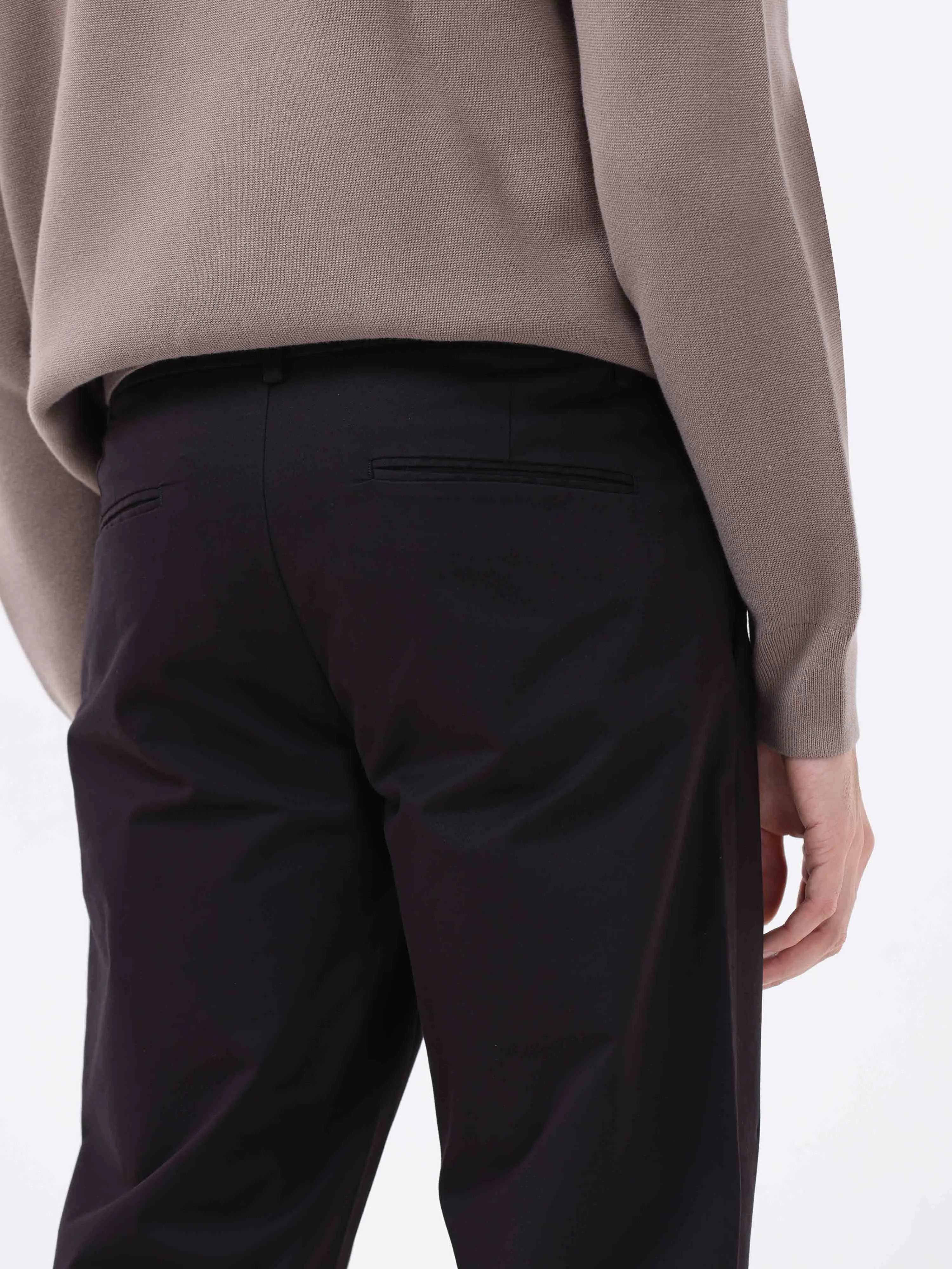 Essential Pleated Black Fine Twill Pant