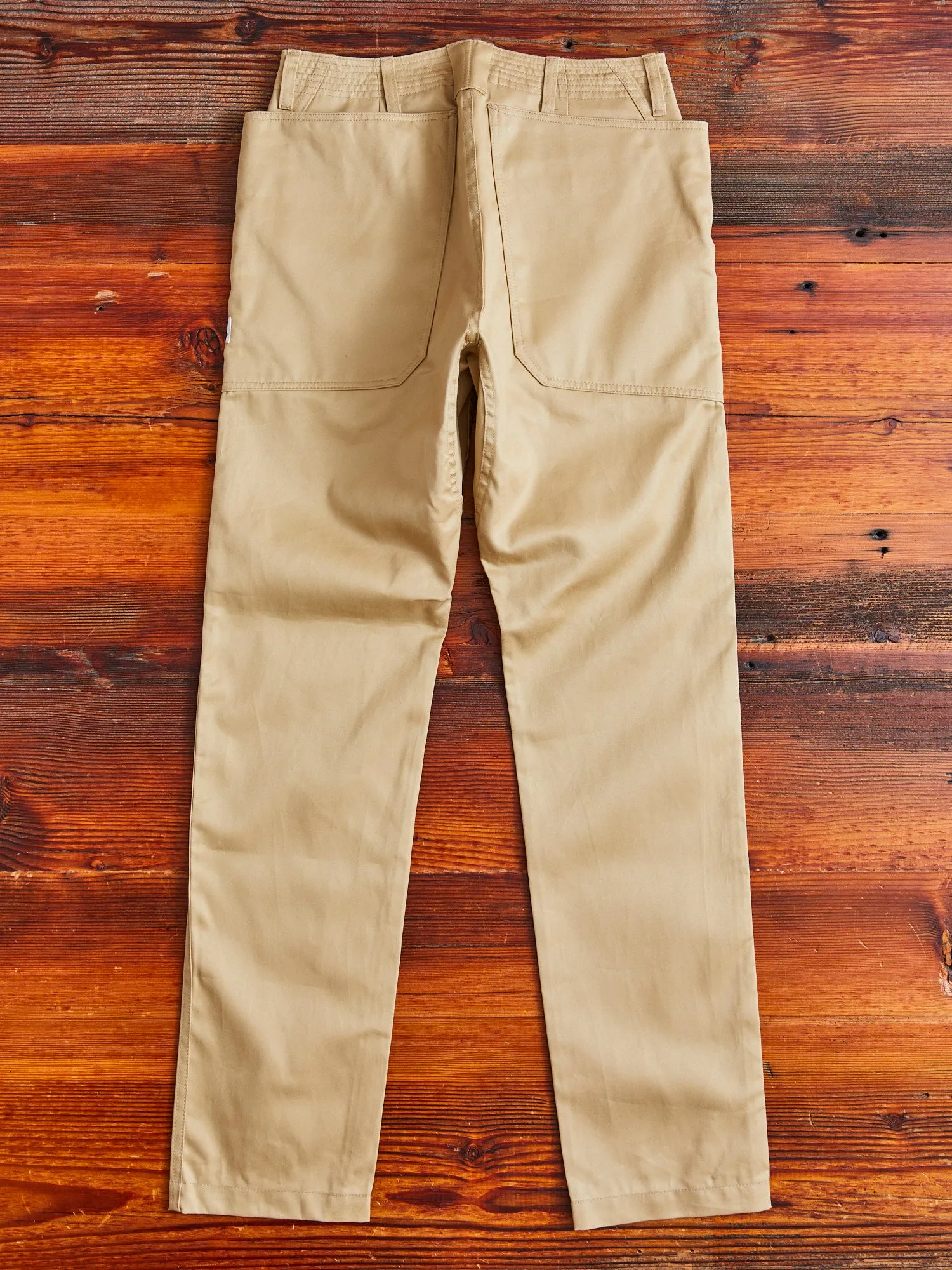 Fall Leaf Sprayer Pants in Beige Chino