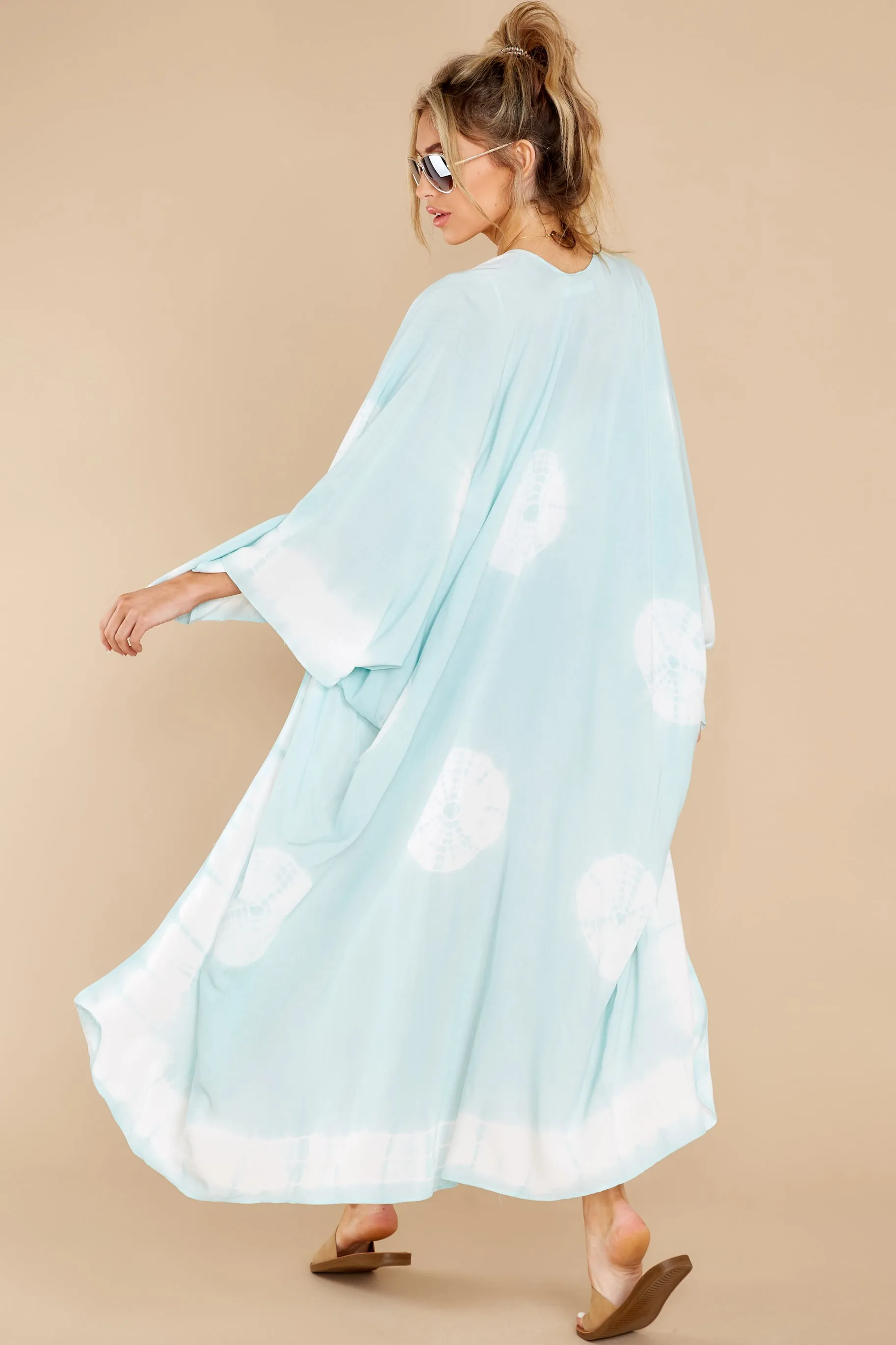 Focus On The Good Aqua Tie Dye Kimono