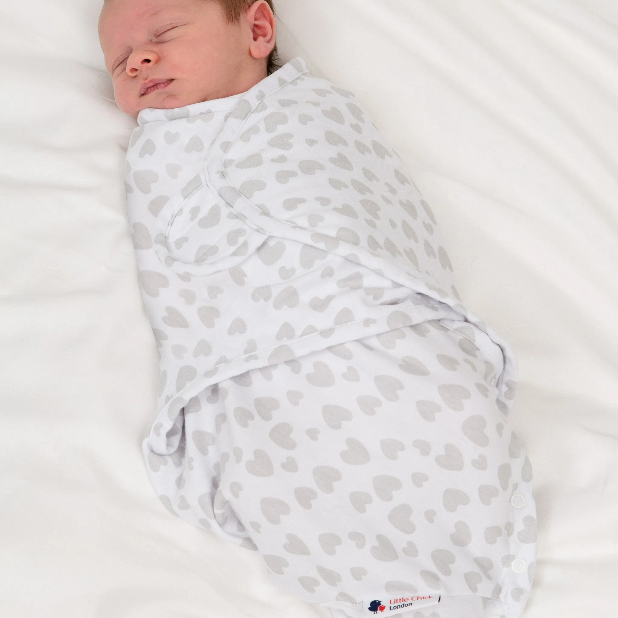 Little Chick London Simply Swaddle Sweetheart Grey