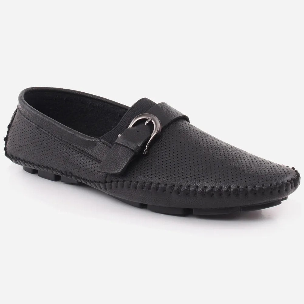 Men “DARIUS” Metallic Buckle Perforated Moccasin Shoes