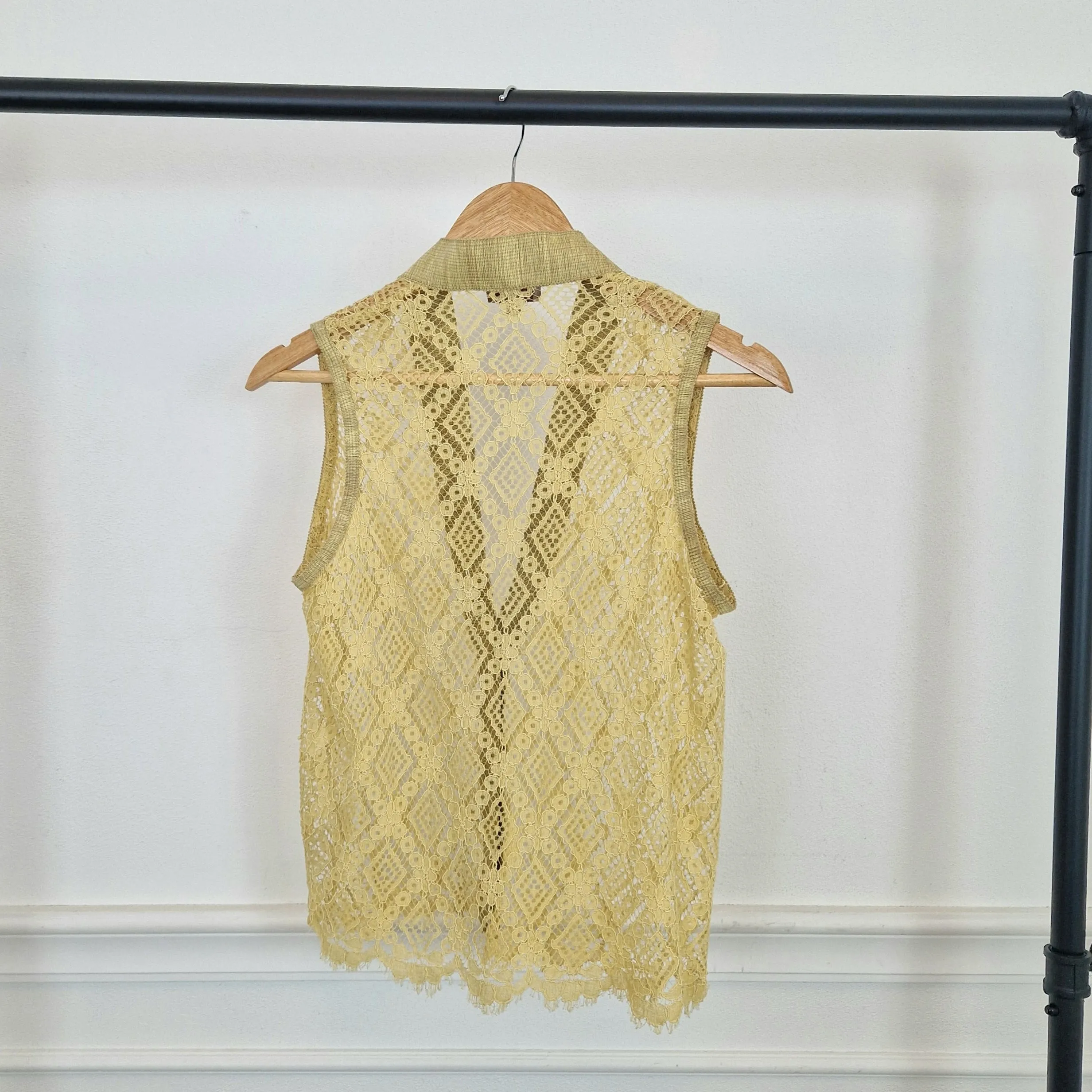 Romeo Gigli | Gilet in pizzo giallo